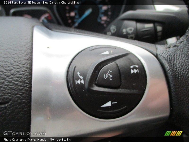 Blue Candy / Charcoal Black 2014 Ford Focus SE Sedan