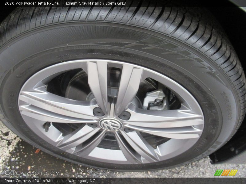 Platinum Gray Metallic / Storm Gray 2020 Volkswagen Jetta R-Line