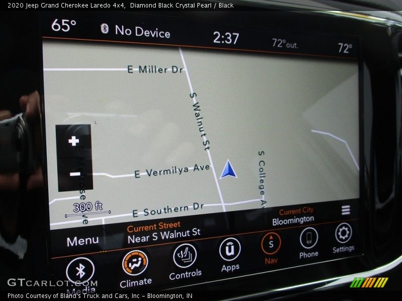 Diamond Black Crystal Pearl / Black 2020 Jeep Grand Cherokee Laredo 4x4