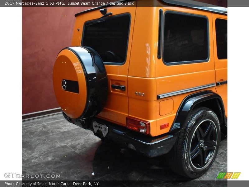 Sunset Beam Orange / designo Black 2017 Mercedes-Benz G 63 AMG