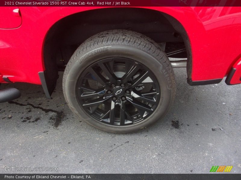 Red Hot / Jet Black 2021 Chevrolet Silverado 1500 RST Crew Cab 4x4