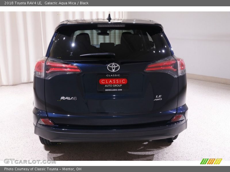Galactic Aqua Mica / Black 2018 Toyota RAV4 LE