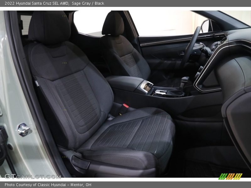 Front Seat of 2022 Santa Cruz SEL AWD