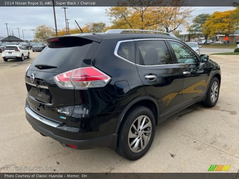 Super Black / Charcoal 2014 Nissan Rogue SL AWD