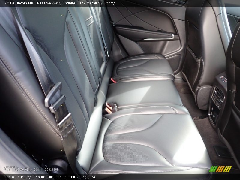 Infinite Black Metallic / Ebony 2019 Lincoln MKC Reserve AWD