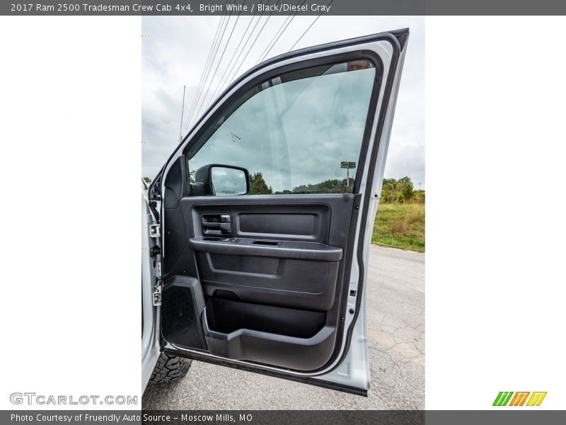 Bright White / Black/Diesel Gray 2017 Ram 2500 Tradesman Crew Cab 4x4