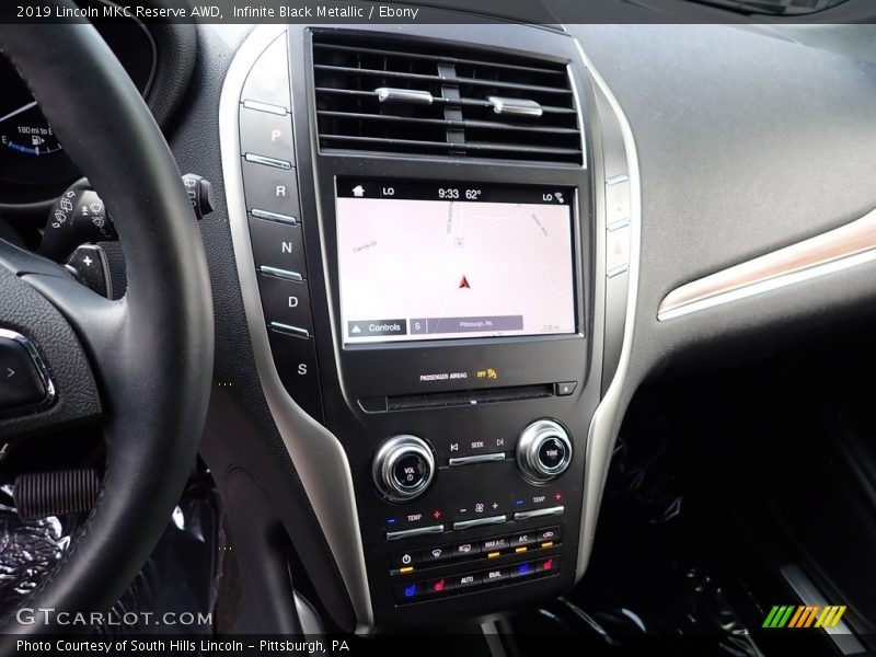 Infinite Black Metallic / Ebony 2019 Lincoln MKC Reserve AWD