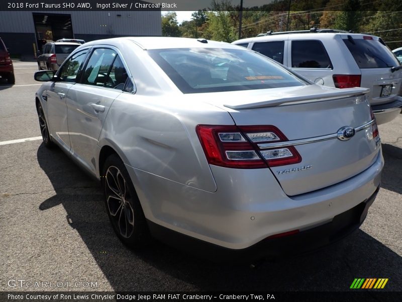 Ingot Silver / Charcoal Black 2018 Ford Taurus SHO AWD