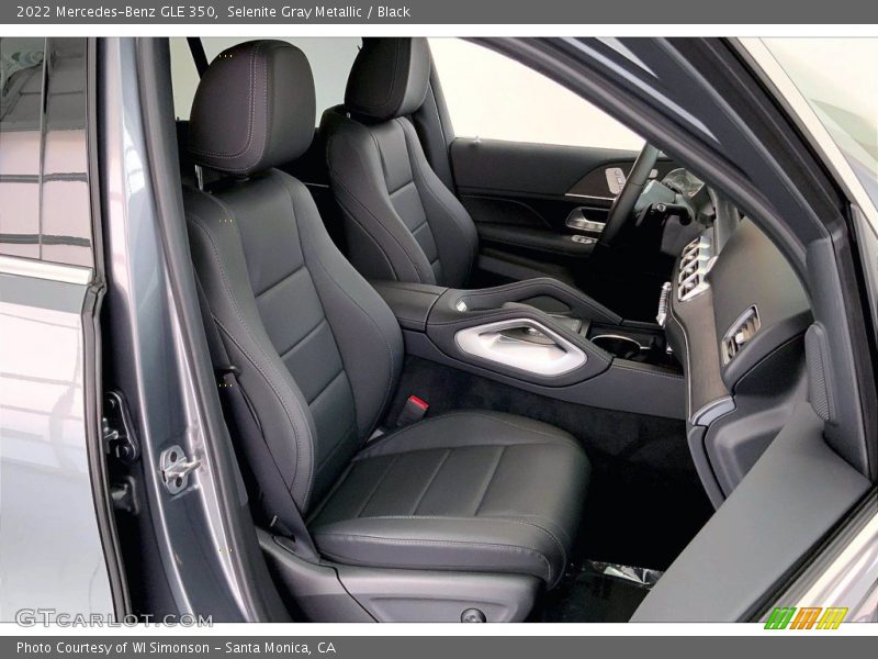 Front Seat of 2022 GLE 350