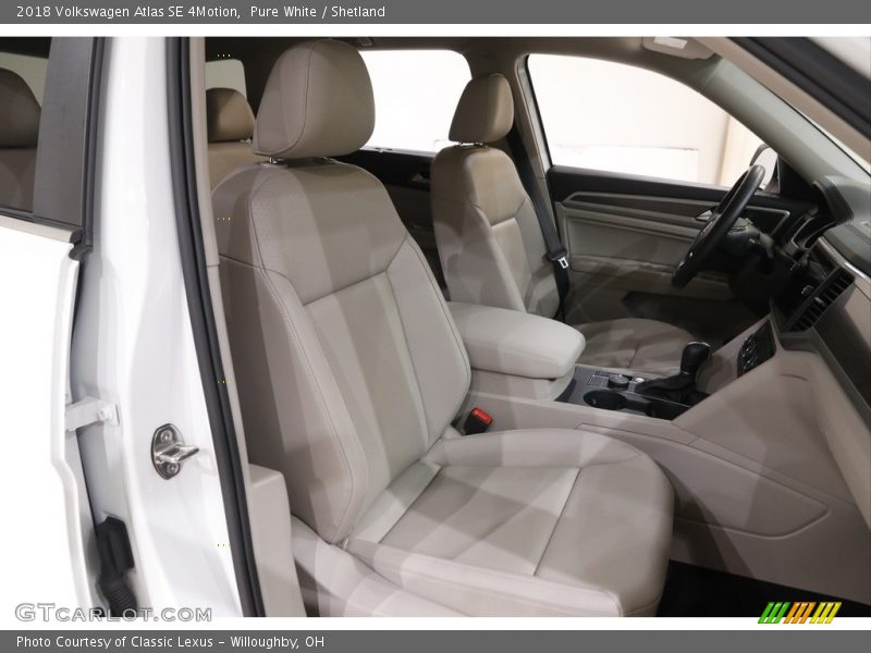 Pure White / Shetland 2018 Volkswagen Atlas SE 4Motion