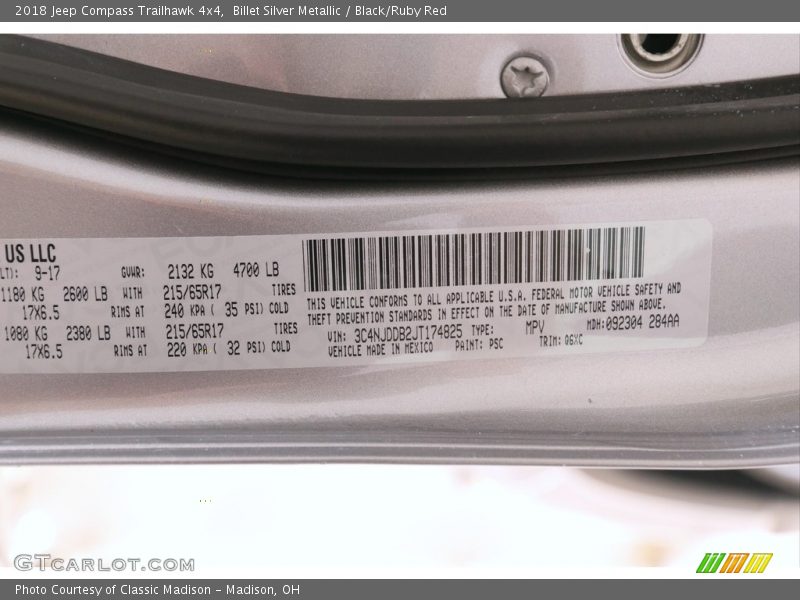 Billet Silver Metallic / Black/Ruby Red 2018 Jeep Compass Trailhawk 4x4