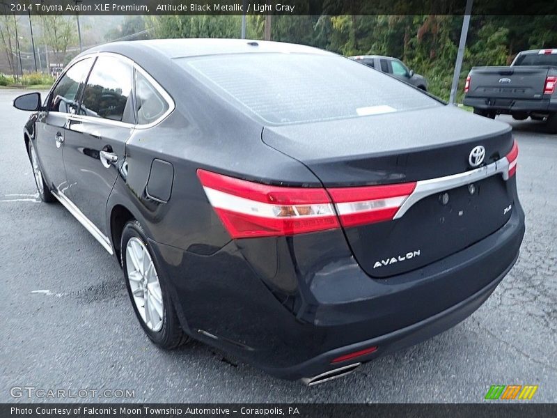 Attitude Black Metallic / Light Gray 2014 Toyota Avalon XLE Premium