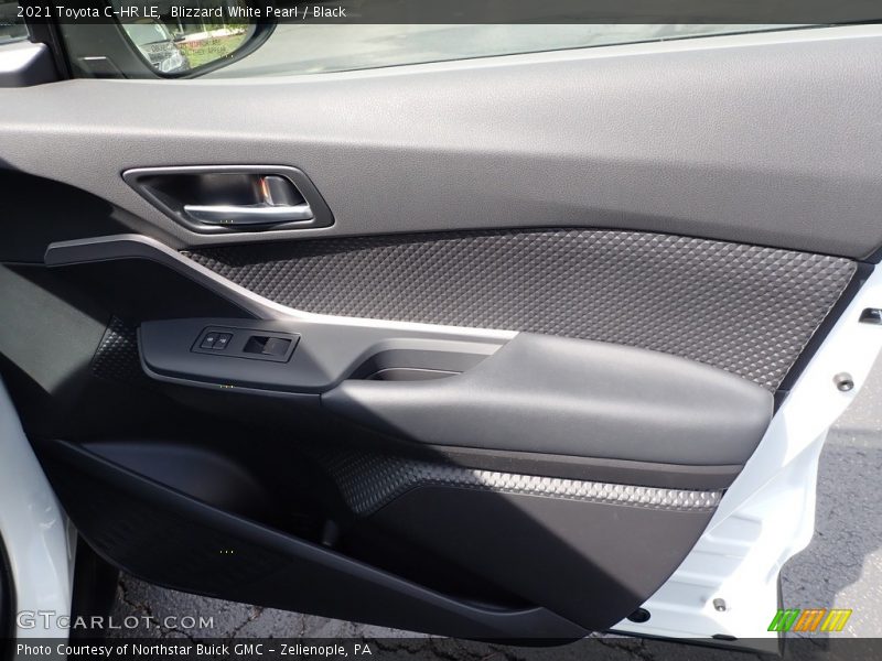 Blizzard White Pearl / Black 2021 Toyota C-HR LE