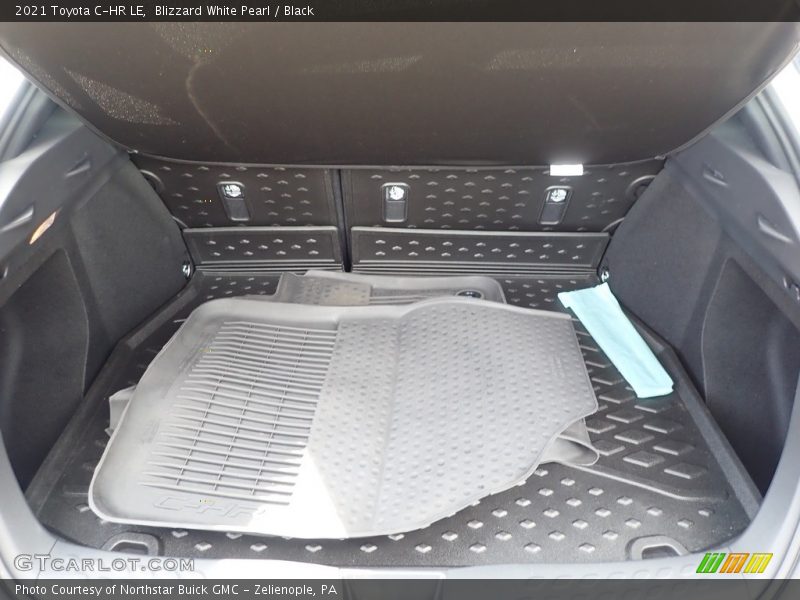 Blizzard White Pearl / Black 2021 Toyota C-HR LE