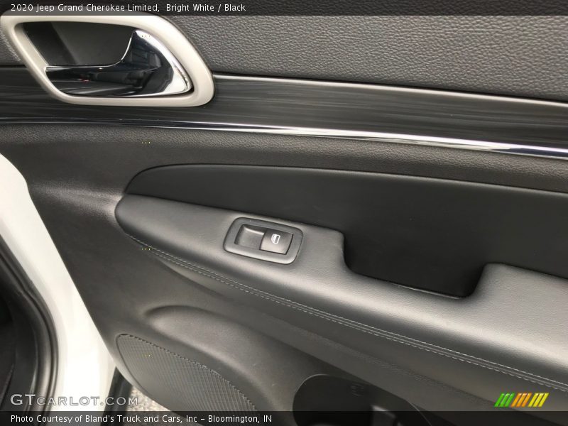 Bright White / Black 2020 Jeep Grand Cherokee Limited