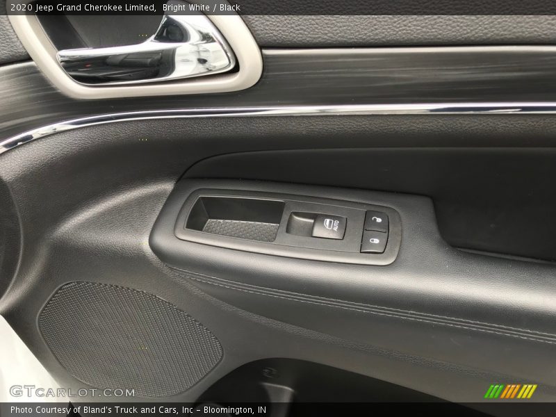 Bright White / Black 2020 Jeep Grand Cherokee Limited