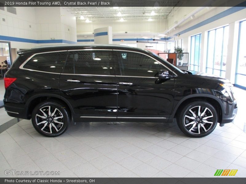 Crystal Black Pearl / Black 2019 Honda Pilot Touring AWD