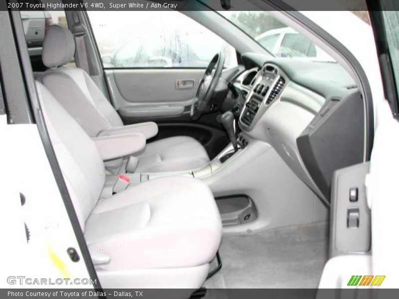 Super White / Ash Gray 2007 Toyota Highlander V6 4WD