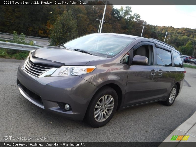 Predawn Gray Mica / Light Gray 2013 Toyota Sienna XLE