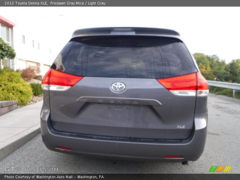 Predawn Gray Mica / Light Gray 2013 Toyota Sienna XLE