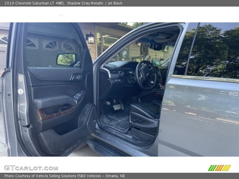 Shadow Gray Metallic / Jet Black 2019 Chevrolet Suburban LT 4WD