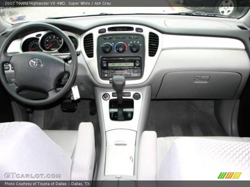 Super White / Ash Gray 2007 Toyota Highlander V6 4WD