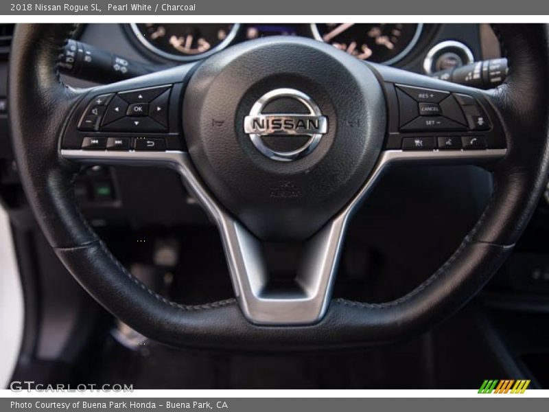 Pearl White / Charcoal 2018 Nissan Rogue SL