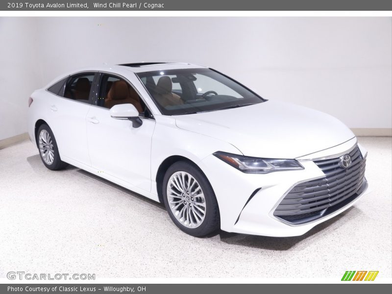 Wind Chill Pearl / Cognac 2019 Toyota Avalon Limited