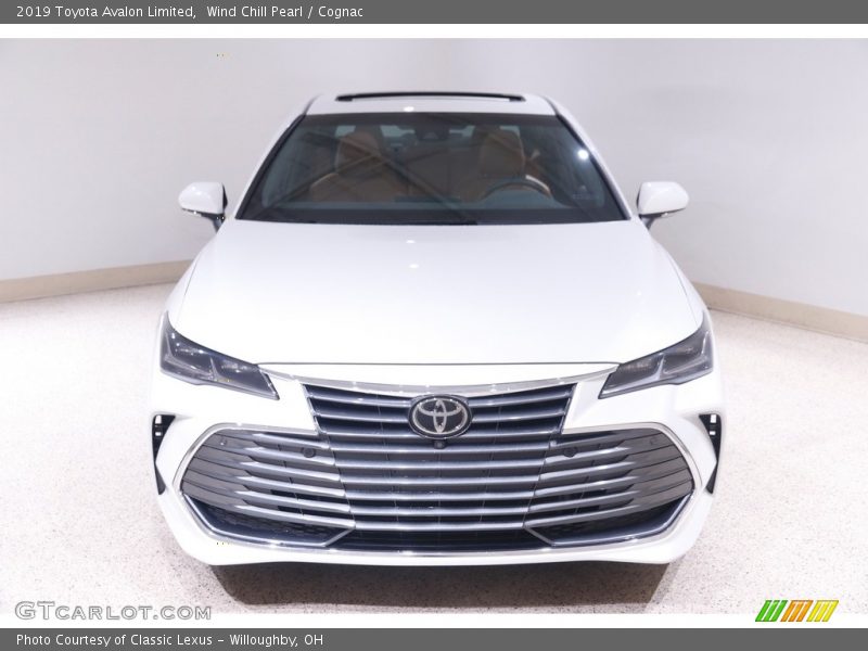 Wind Chill Pearl / Cognac 2019 Toyota Avalon Limited