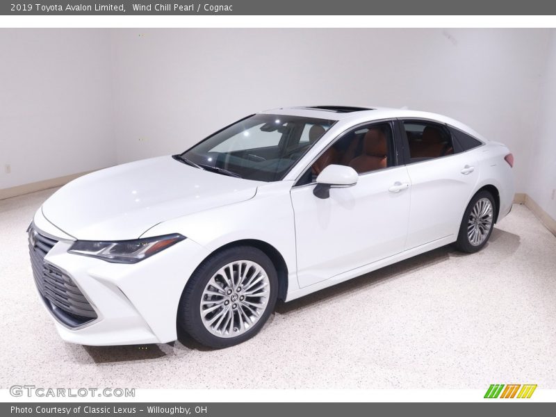 Wind Chill Pearl / Cognac 2019 Toyota Avalon Limited
