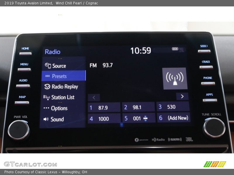 Wind Chill Pearl / Cognac 2019 Toyota Avalon Limited