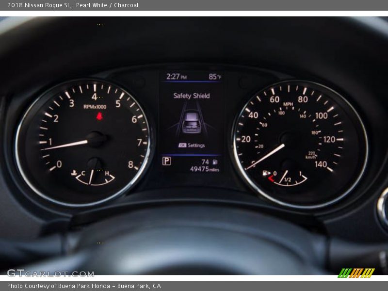 Pearl White / Charcoal 2018 Nissan Rogue SL