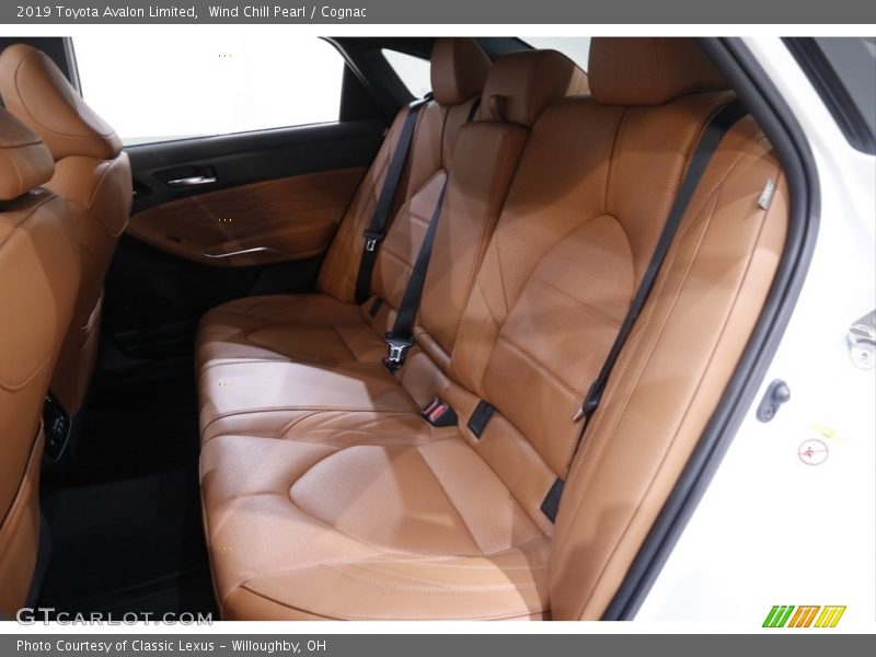 Wind Chill Pearl / Cognac 2019 Toyota Avalon Limited