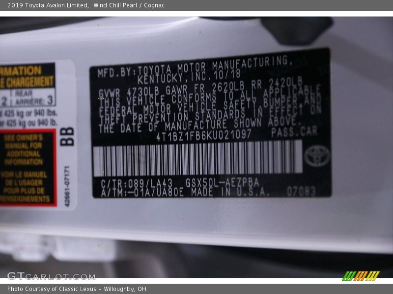 Wind Chill Pearl / Cognac 2019 Toyota Avalon Limited