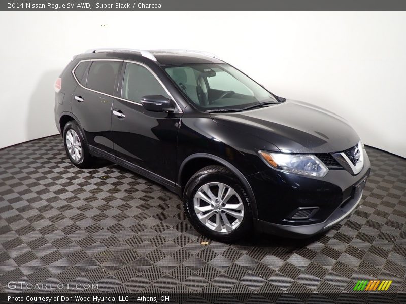 Super Black / Charcoal 2014 Nissan Rogue SV AWD