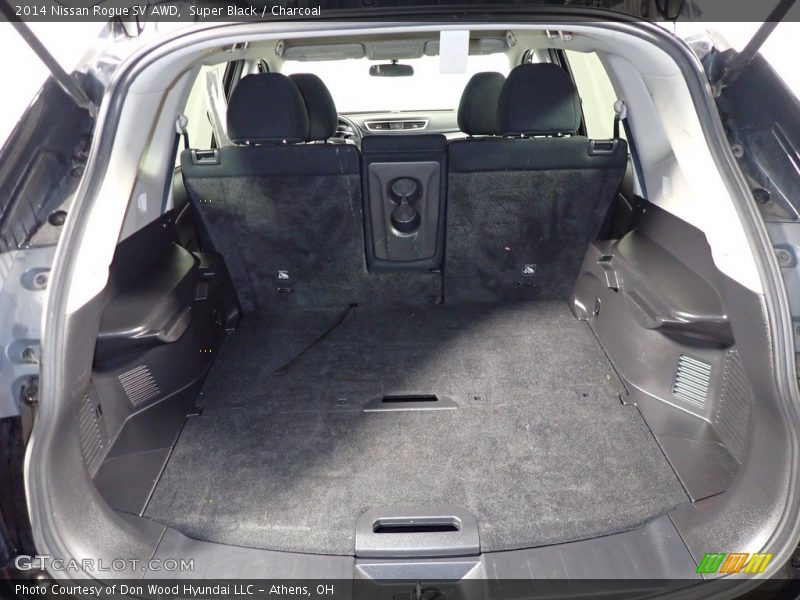 Super Black / Charcoal 2014 Nissan Rogue SV AWD