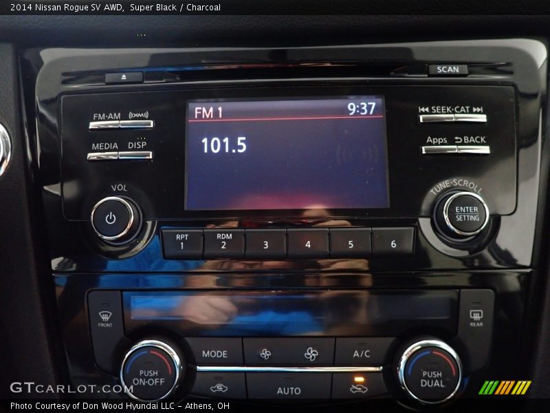 Super Black / Charcoal 2014 Nissan Rogue SV AWD