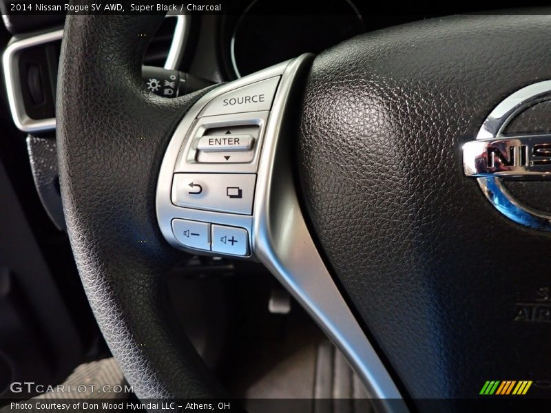 Super Black / Charcoal 2014 Nissan Rogue SV AWD