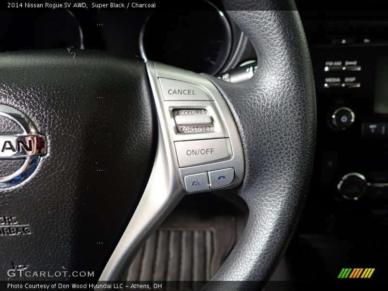 Super Black / Charcoal 2014 Nissan Rogue SV AWD