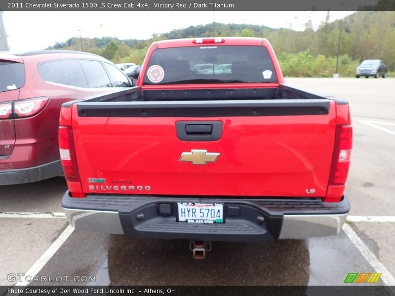 Victory Red / Dark Titanium 2011 Chevrolet Silverado 1500 LS Crew Cab 4x4