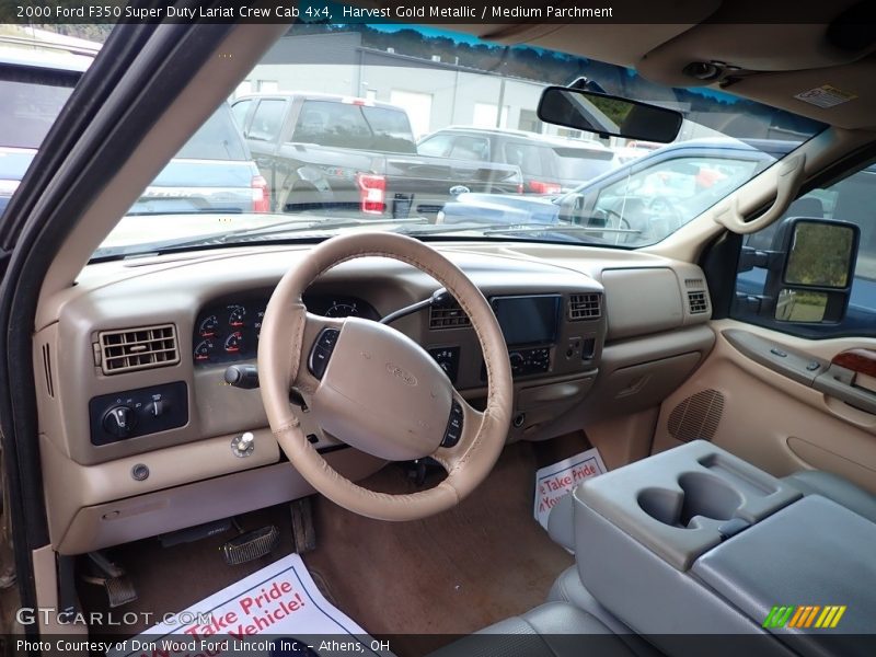 Harvest Gold Metallic / Medium Parchment 2000 Ford F350 Super Duty Lariat Crew Cab 4x4