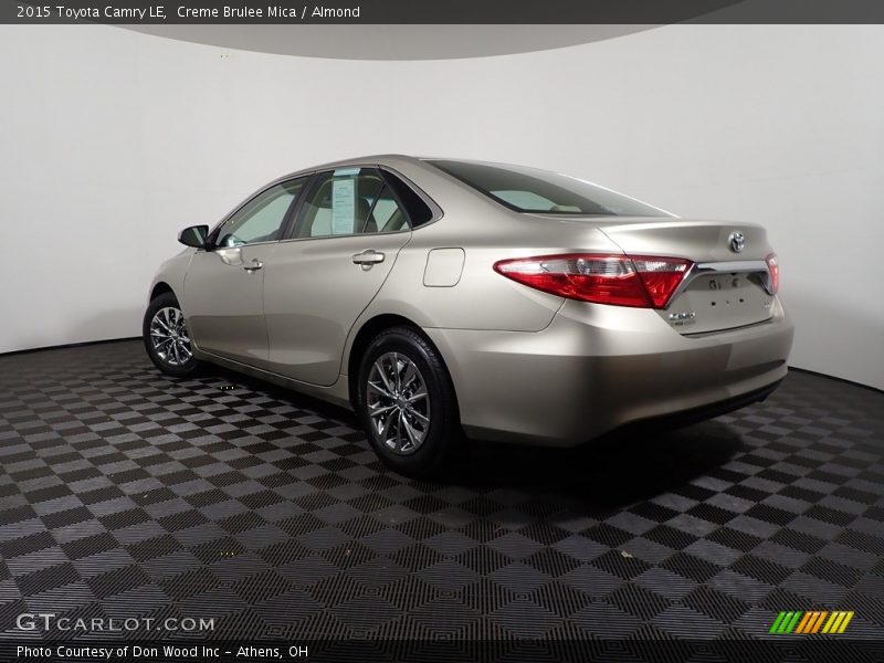Creme Brulee Mica / Almond 2015 Toyota Camry LE
