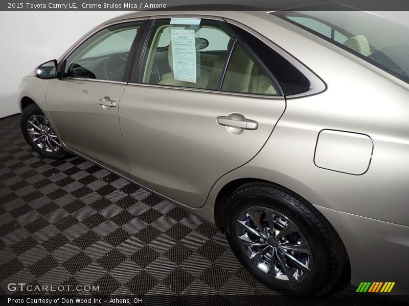 Creme Brulee Mica / Almond 2015 Toyota Camry LE