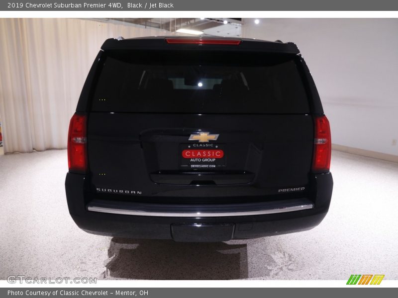 Black / Jet Black 2019 Chevrolet Suburban Premier 4WD