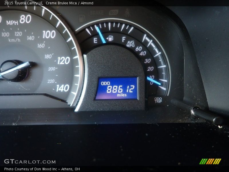 Creme Brulee Mica / Almond 2015 Toyota Camry LE