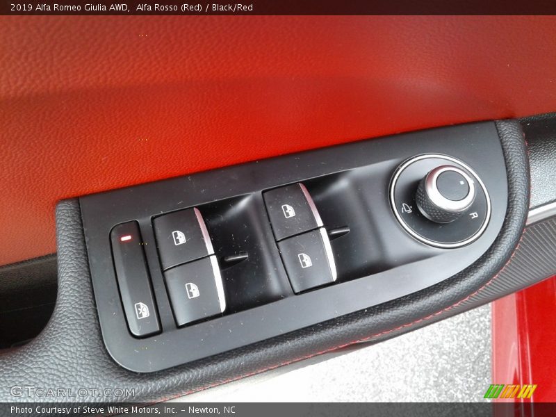 Alfa Rosso (Red) / Black/Red 2019 Alfa Romeo Giulia AWD