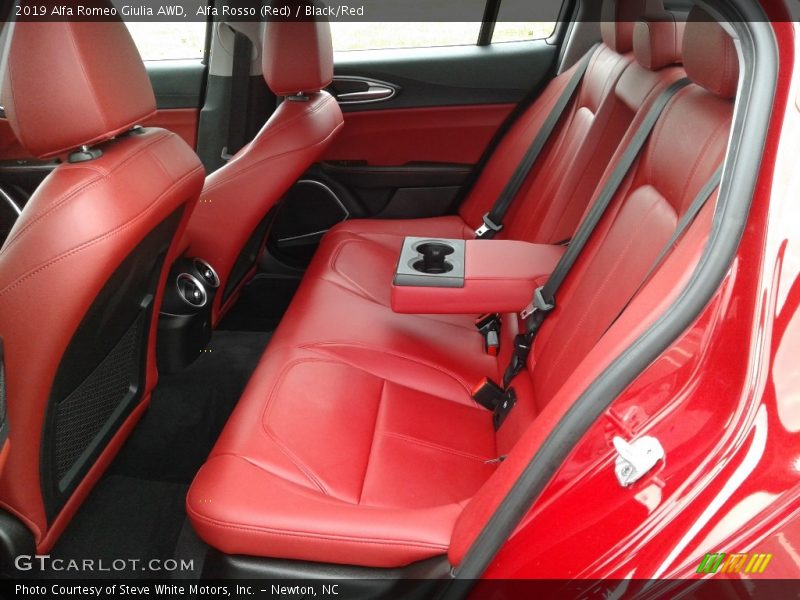 Alfa Rosso (Red) / Black/Red 2019 Alfa Romeo Giulia AWD