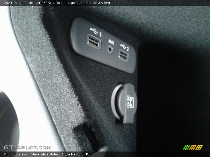 Indigo Blue / Black/Ruby Red 2021 Dodge Challenger R/T Scat Pack