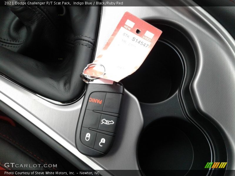 Indigo Blue / Black/Ruby Red 2021 Dodge Challenger R/T Scat Pack