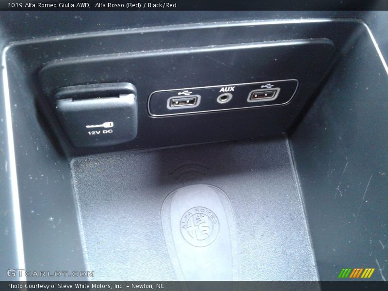 Alfa Rosso (Red) / Black/Red 2019 Alfa Romeo Giulia AWD